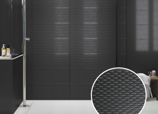 Faïence en relief noir – Clinker 30×90