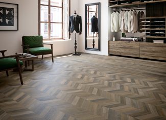Carrelage intérieur effet parquet 19,5×120 – Sajonia Nogal