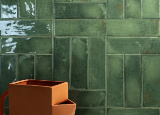 Carrelage mural effet zellige vert sapin brillant –  6×18,5 – Matcha Forest